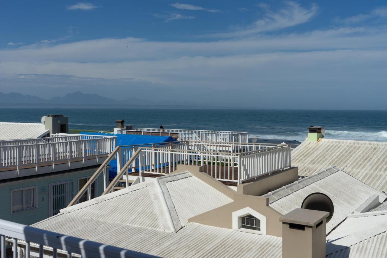 Point Village Hotel And Self Catering Mossel Bay Exterior foto